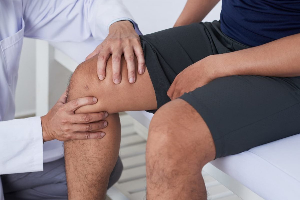 Knee injury evaluation in workers' compensation